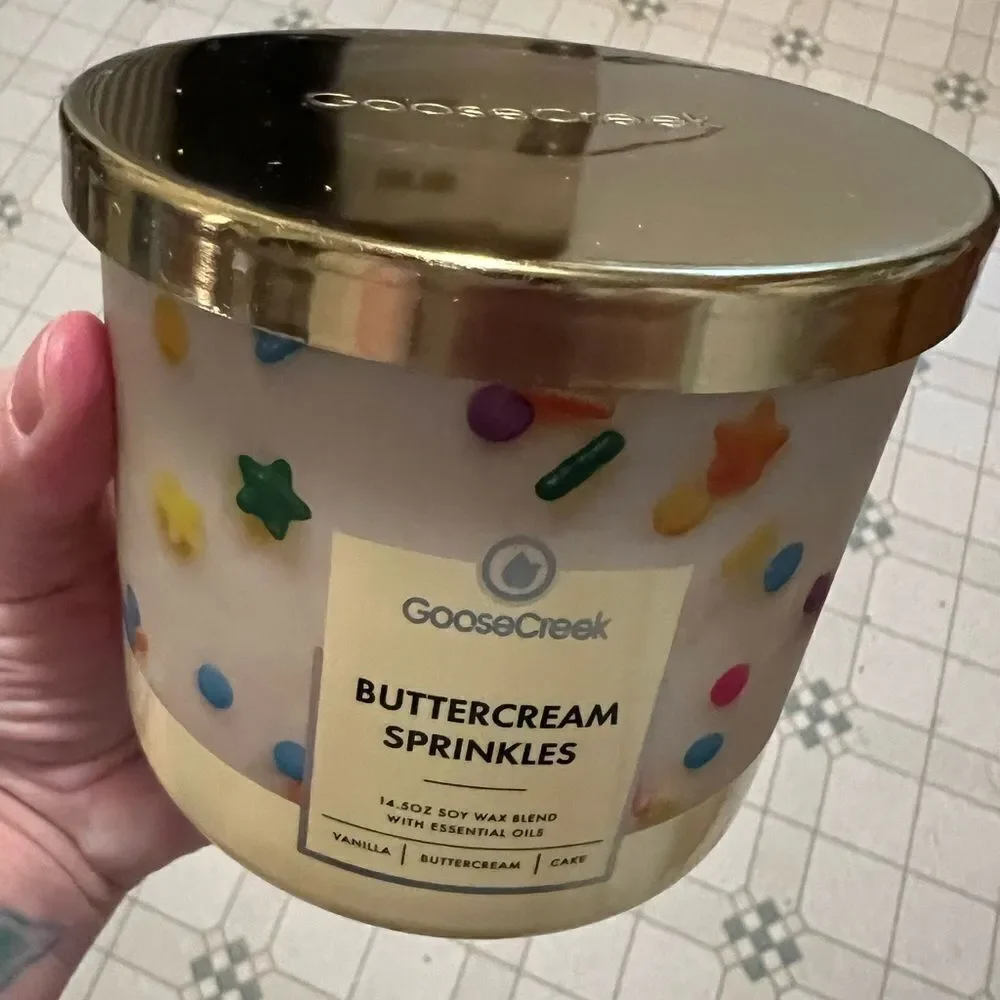 Goose Creek Buttercream Sprinkles 3 Wick Candle 14.5oz